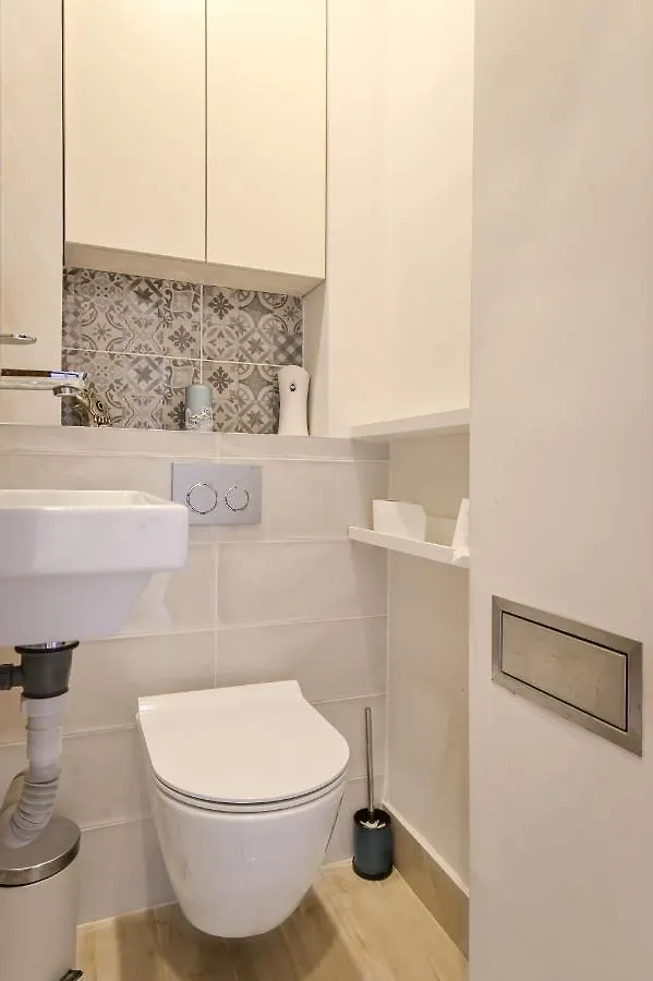 Designer Maisonette With Top Central Location Appartement Sofia